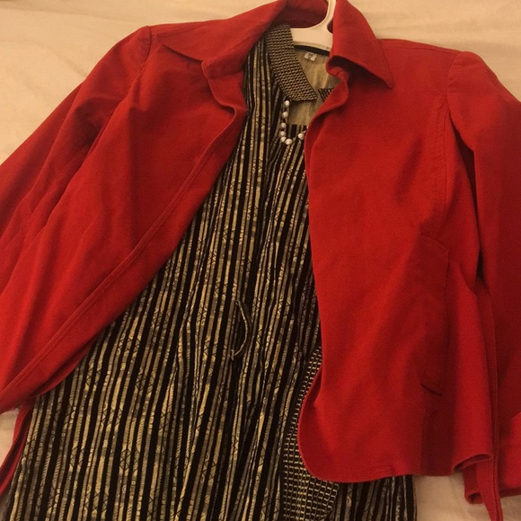 Red Jacket - Picture 3 of 7